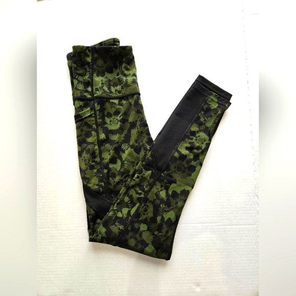 Nicole Miller High Waisted Leggings - Picture 2 of 6